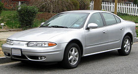 Oldsmobile Alero sedan -- 03-16-2012.JPG